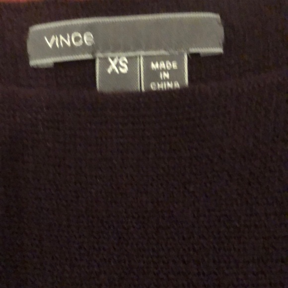 Vince wool and cashmere scoop neck sweater - Picture 3 of 11